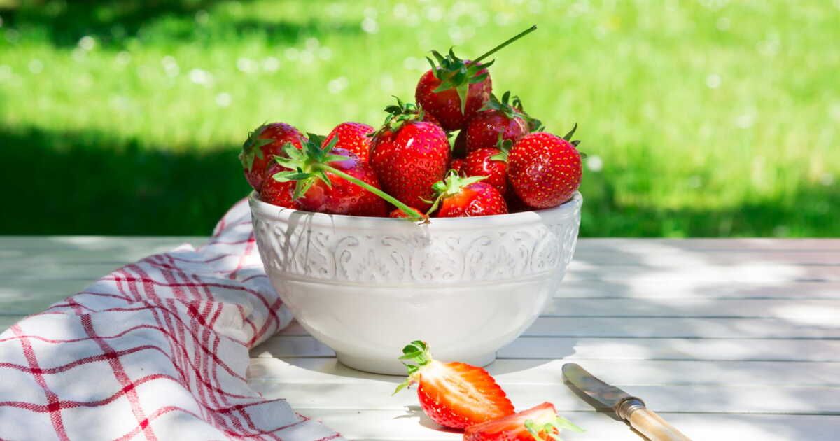 5 astuces surprenantes pour redonner goût à vos fraises
