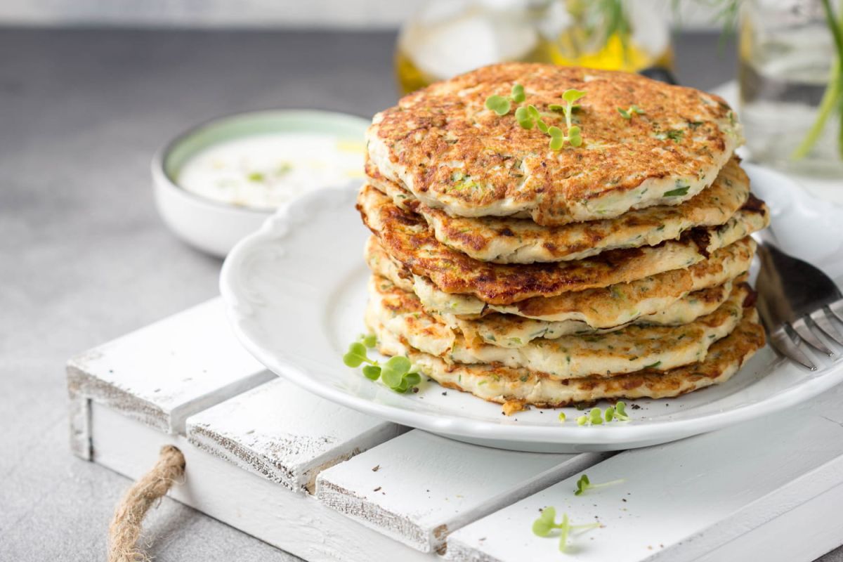 Découvrez la recette originale des pancakes salés aux poireaux de Laurent Mariotte