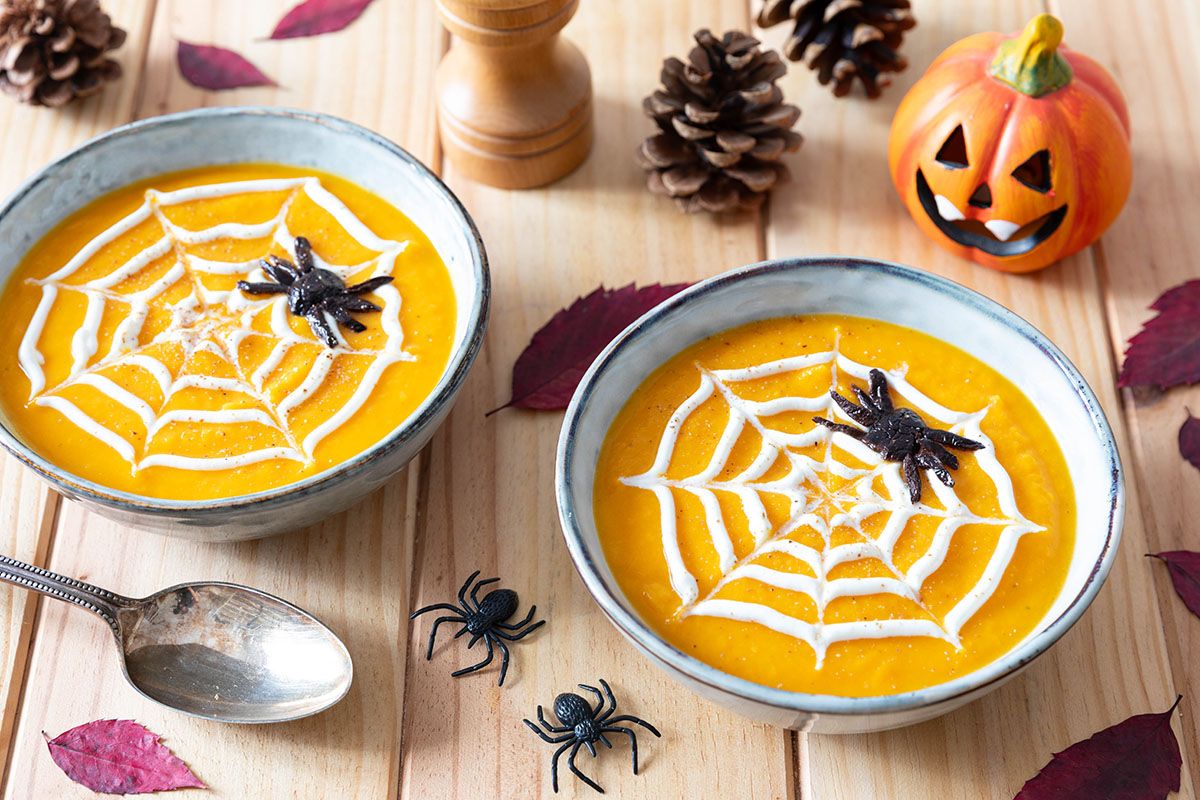 Des soupes effrayantes qui régalent : 3 recettes d'Halloween à tester