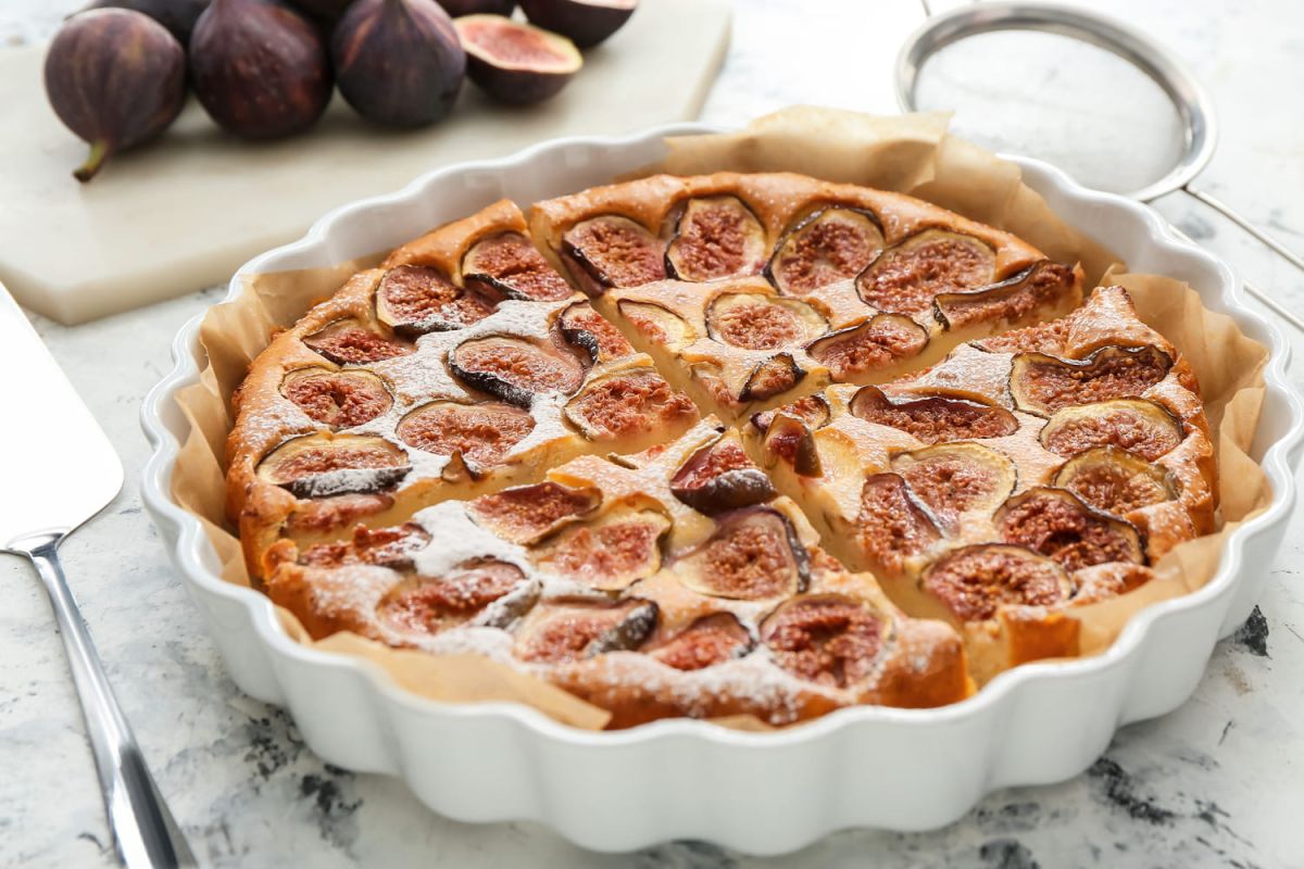 Un dessert d'automne irrésistible : la tarte aux figues et noisettes qui séduira vos papilles