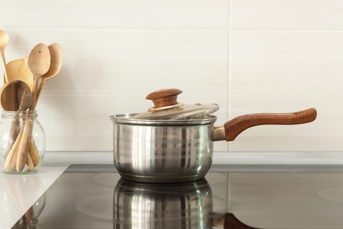 Testez la compatibilité de vos anciennes casseroles avec l'induction en un clin d'œil