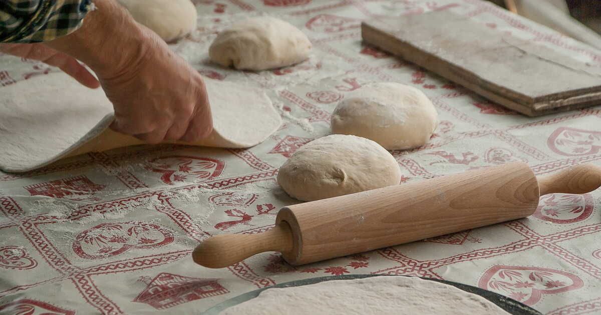 Maîtriser la pâte à pizza : les ingrédients essentiels