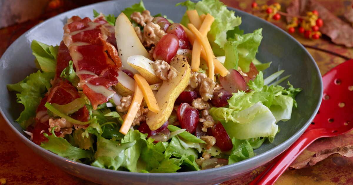 délicieuse salade d'automne : un mélange de saveurs et de couleurs