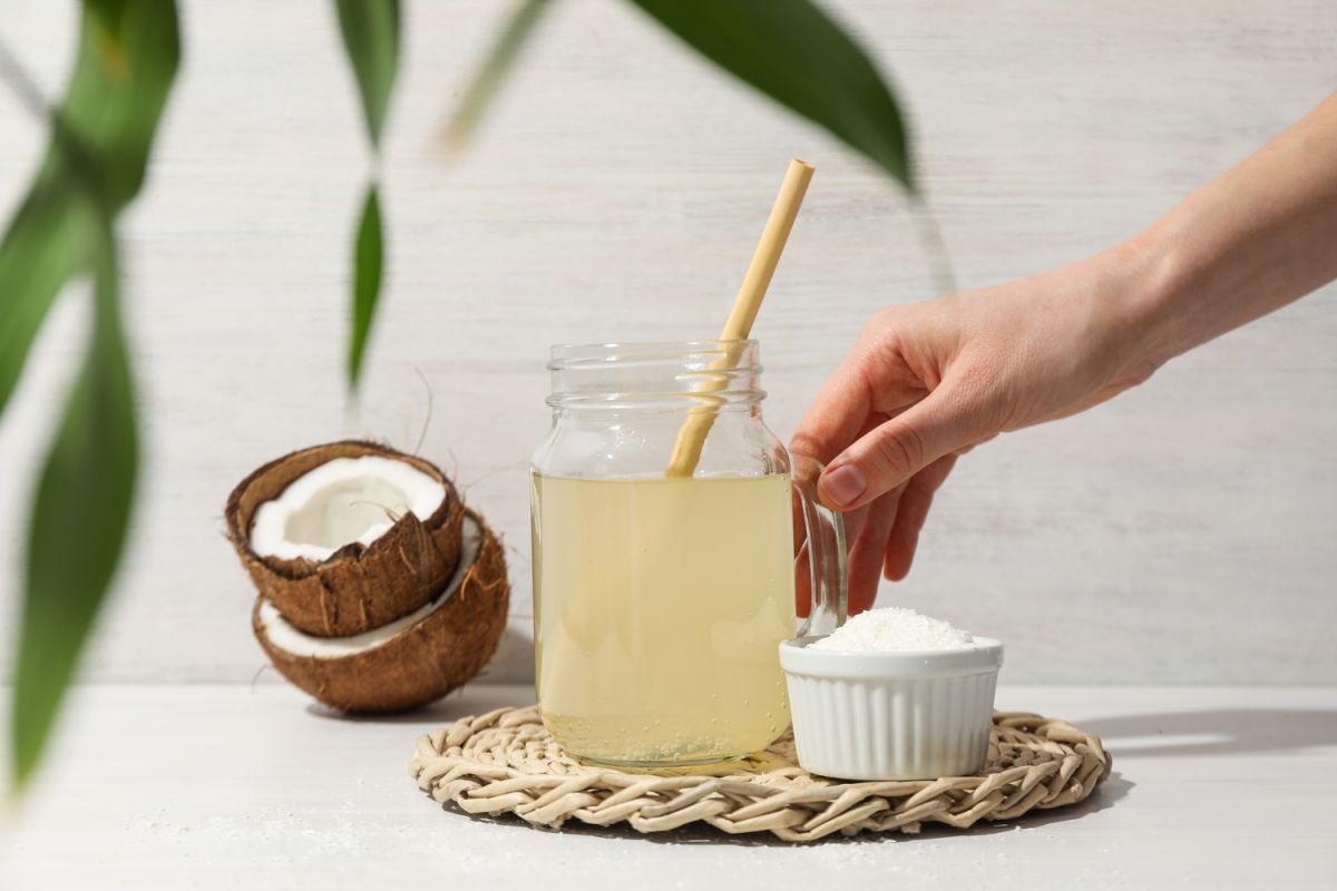 Optimisez votre hydratation post-sport avec l'eau de coco et ce petit ingrédient