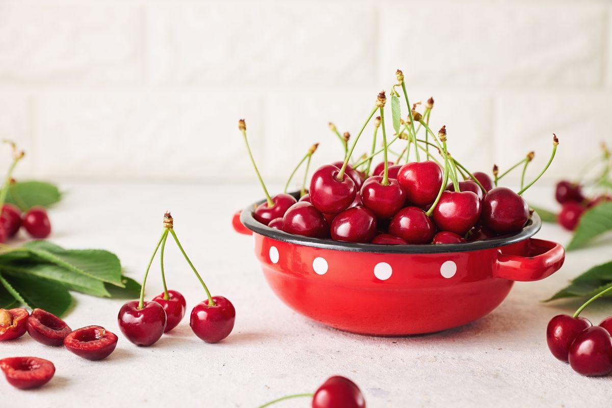 Attention aux noyaux : les fruits cachent des dangers insoupçonnés